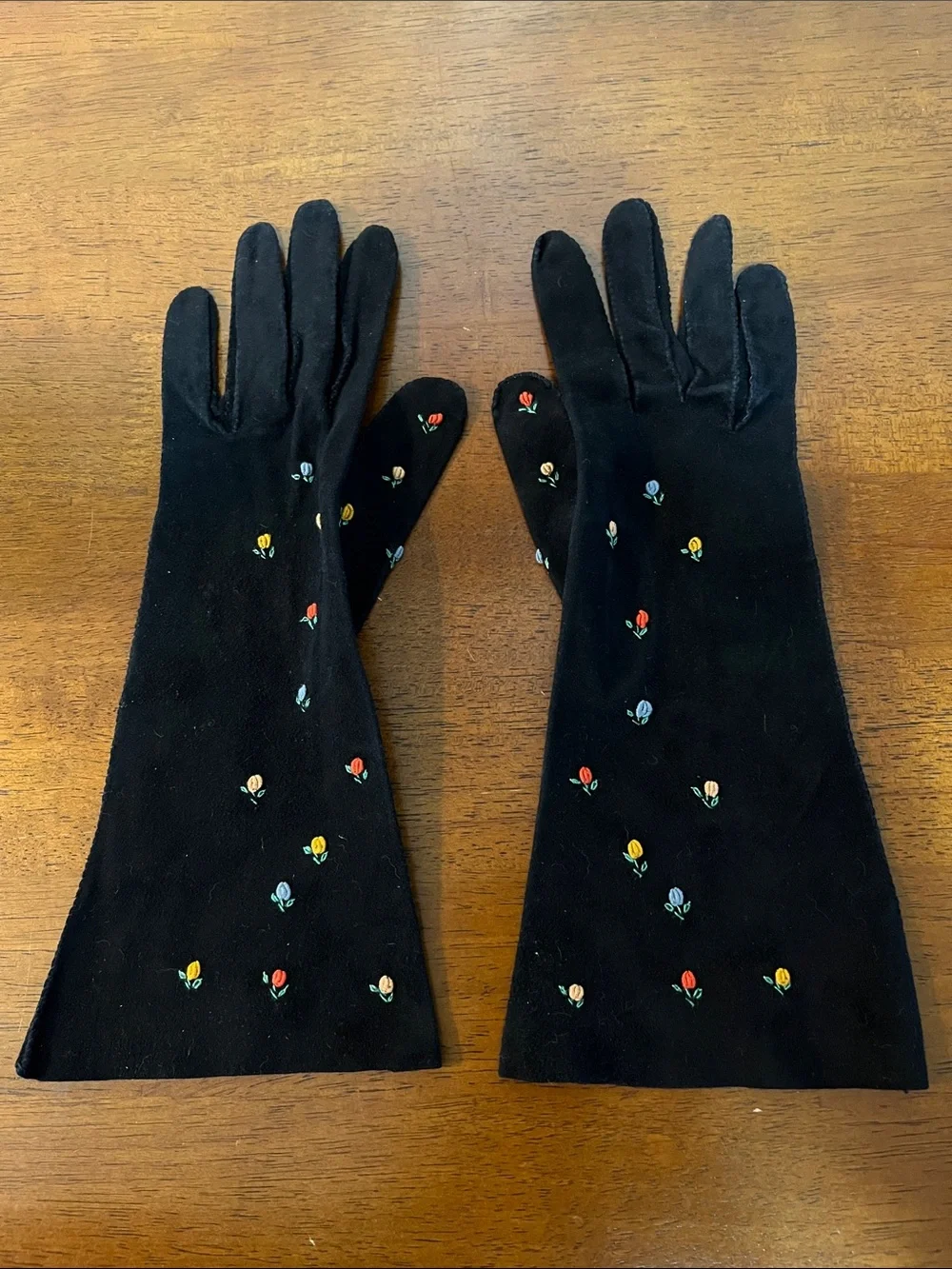 Vintage Embroidered Floral Long Women's Gloves